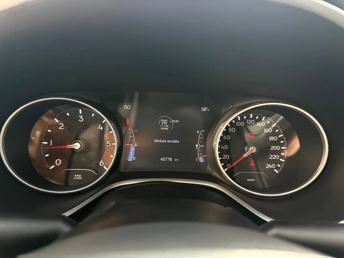 Jeep Compass 1.6 Multijet II 2WD Limited (20)