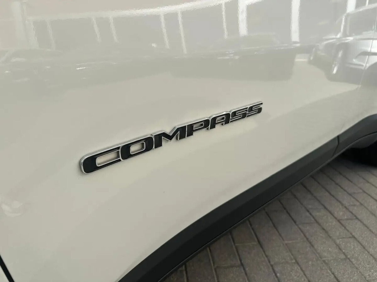 Jeep Compass 1.6 Multijet II 2WD Limited (7)
