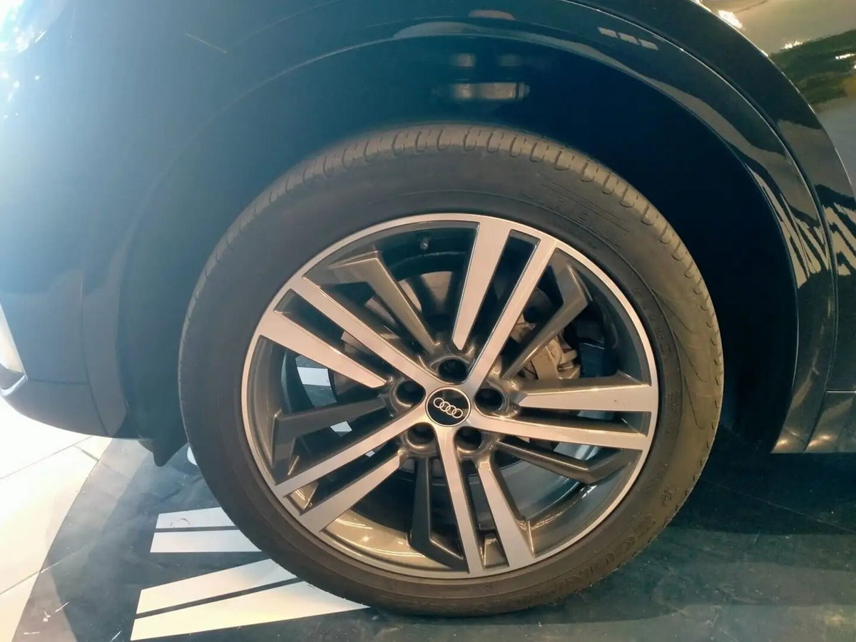 Audi Q5 40 2.0 tdi mhev 12V S line quattro s-tronic (5)