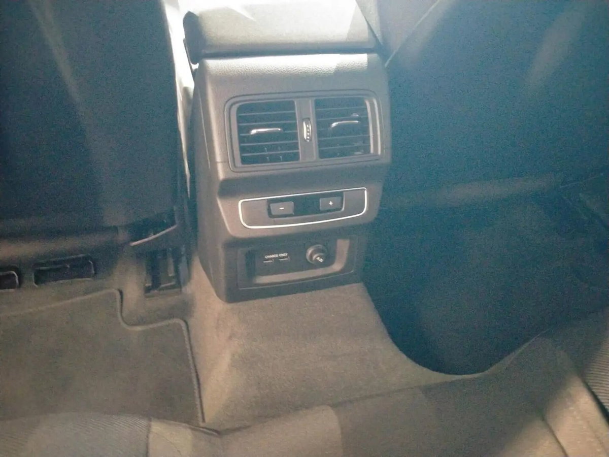 Audi Q5 40 2.0 tdi mhev 12V S line quattro s-tronic (7)