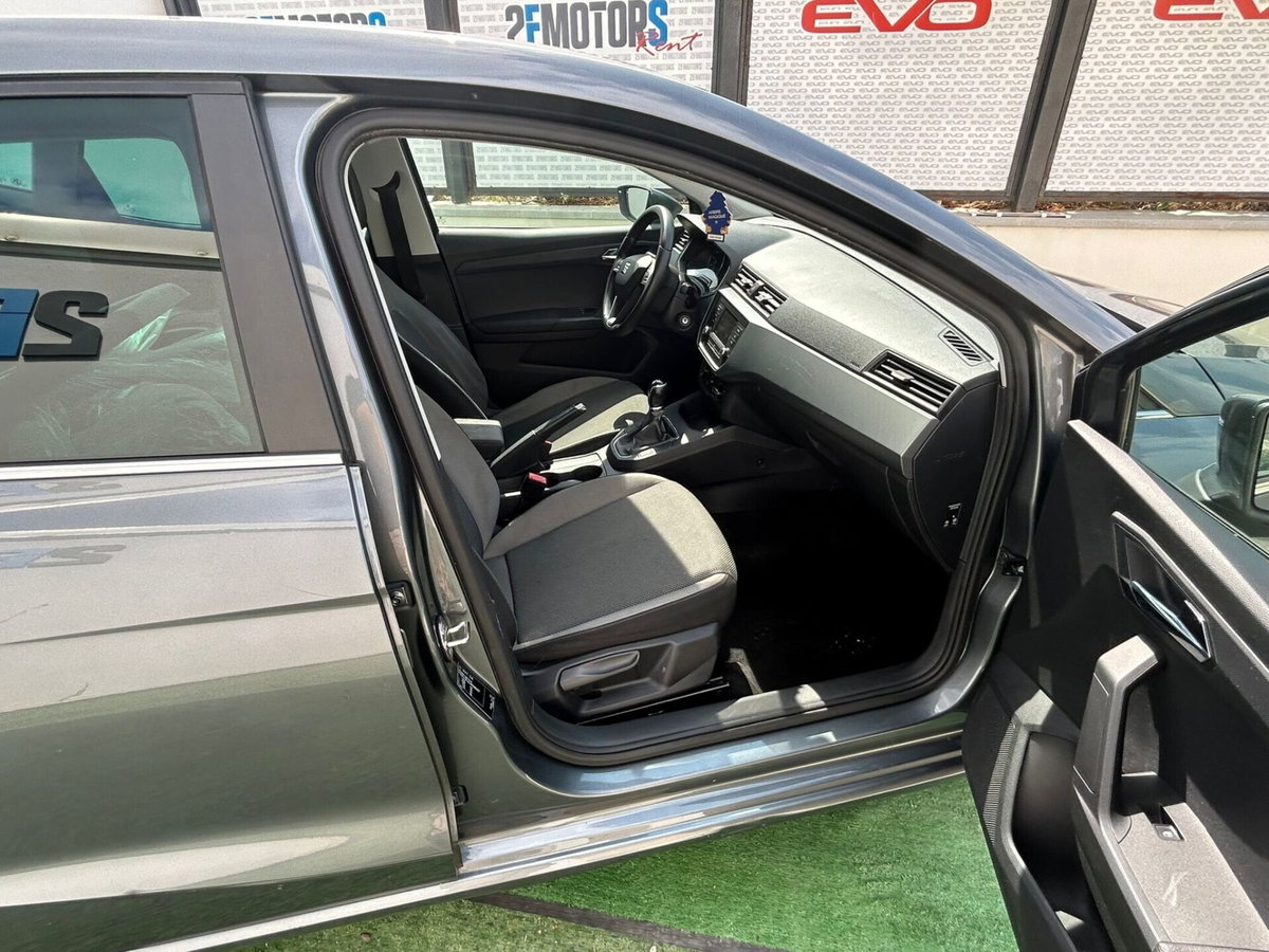 SEAT Ibiza 1.0 75 CV 5p. Style (10)