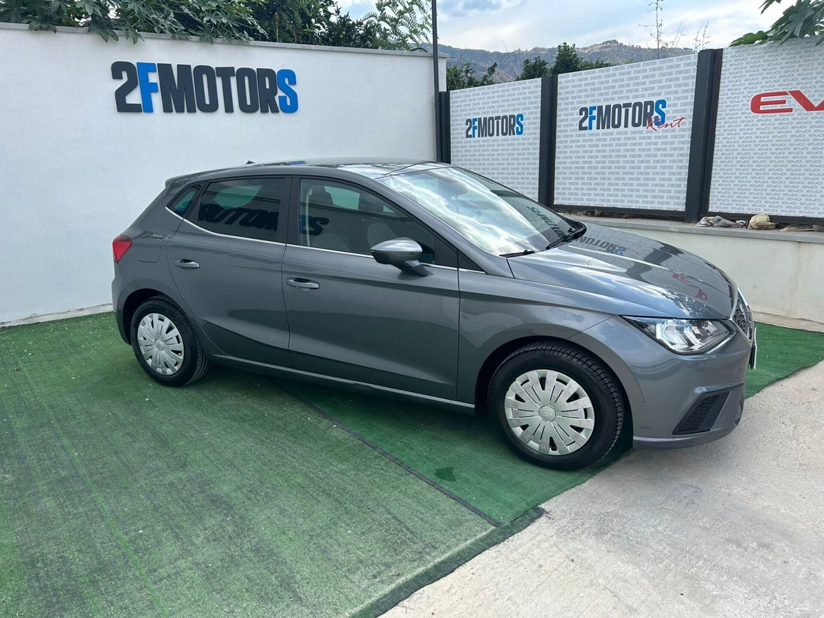 SEAT Ibiza 1.0 75 CV 5p. Style (2)