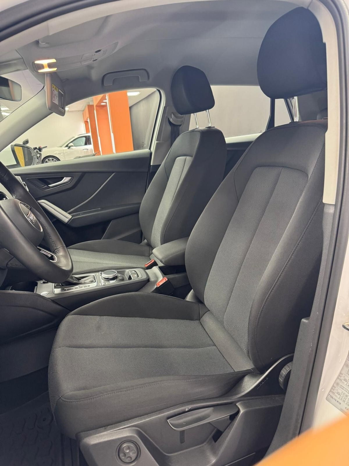 Audi Q2 Q2 30 TDI S tronic Business (15)
