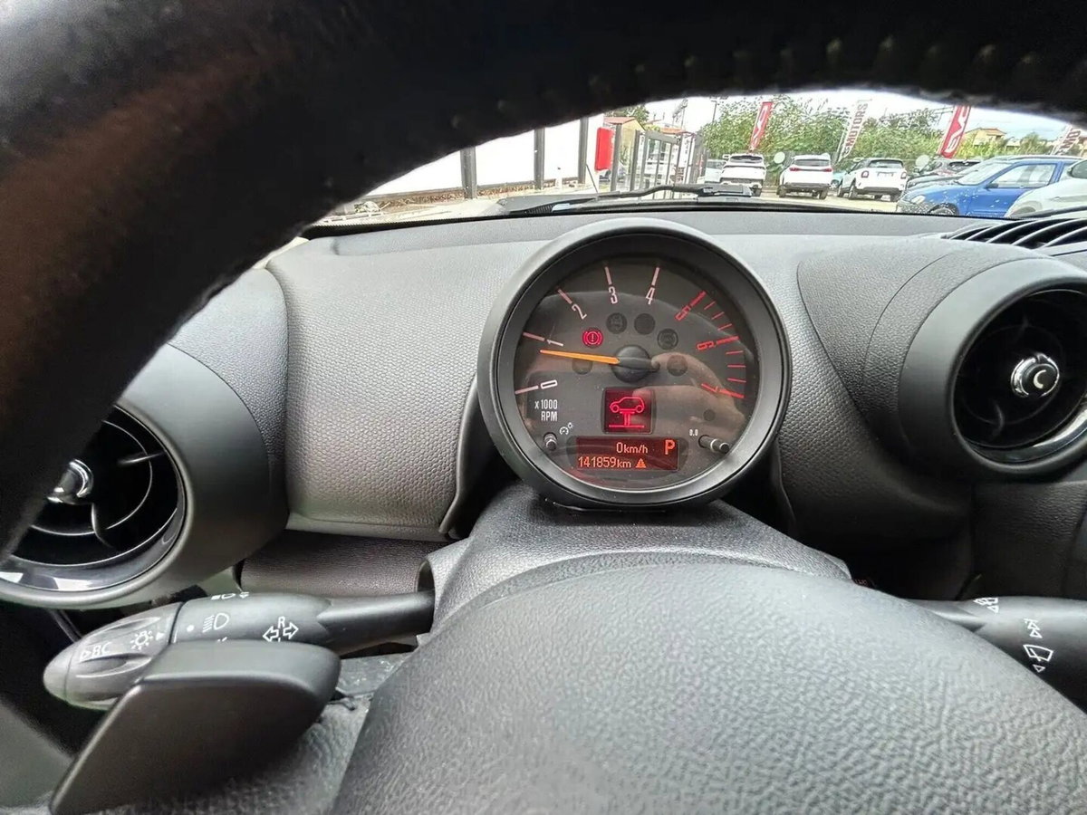 MINI Mini Countryman 2.0 Cooper D Countryman Automatica (14)