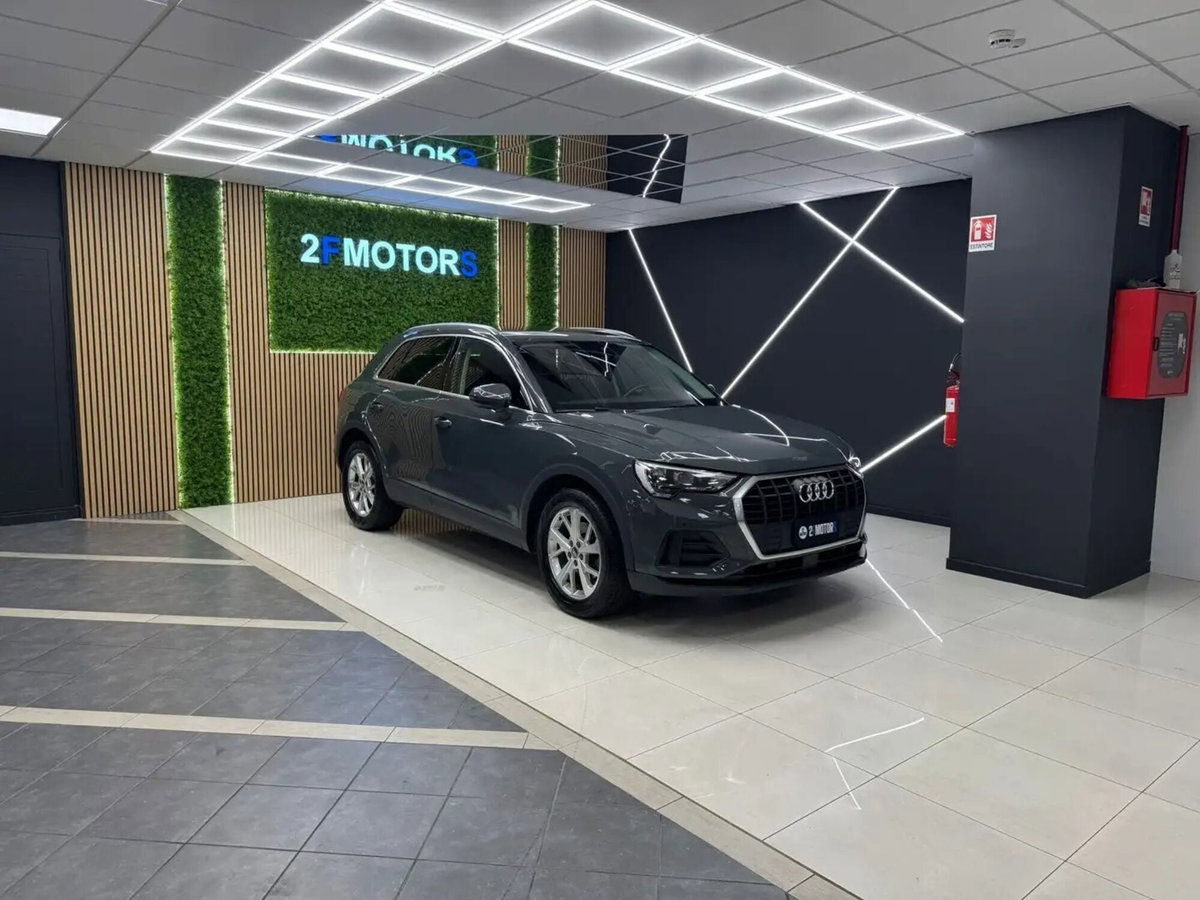 Audi Q3 35 TDI quattro S tronic Business