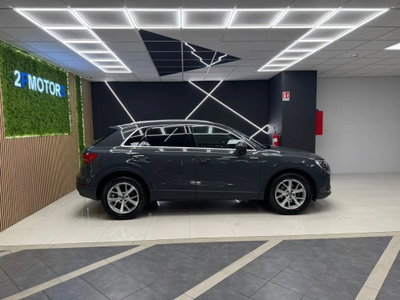 Audi Q3 35 TDI quattro S tronic Business (7)