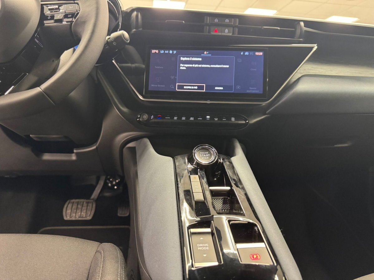 Alfa Romeo Junior 1.2 ibrida 145cv edct6 (10)
