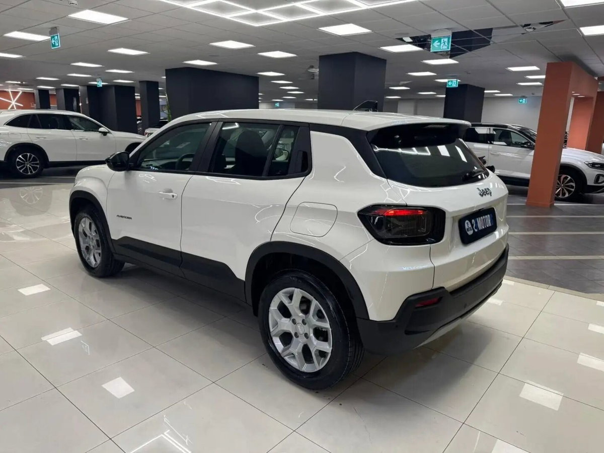 Jeep Avenger 1.2 turbo Altitude fwd 100cv (5)