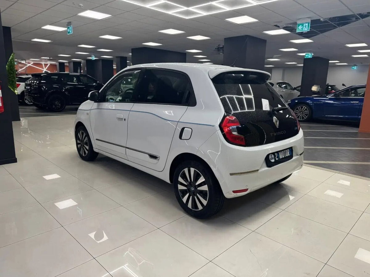 Renault Twingo Electric Intens (4)