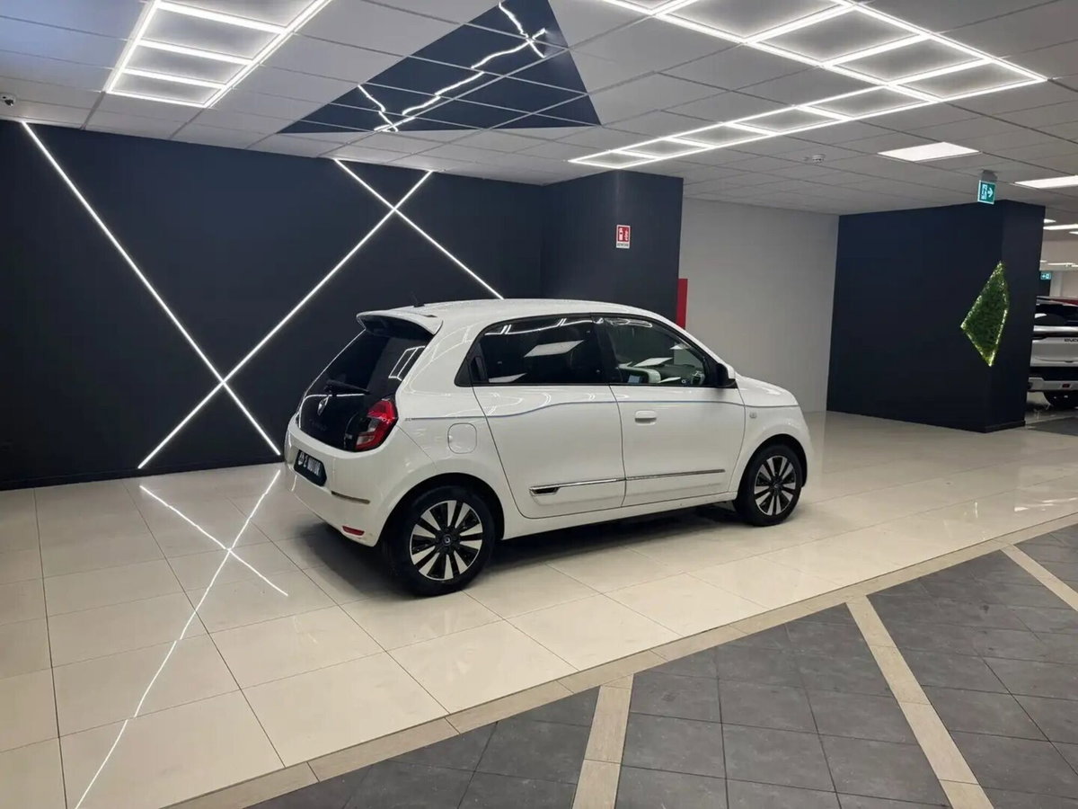 Renault Twingo Electric Intens (5)