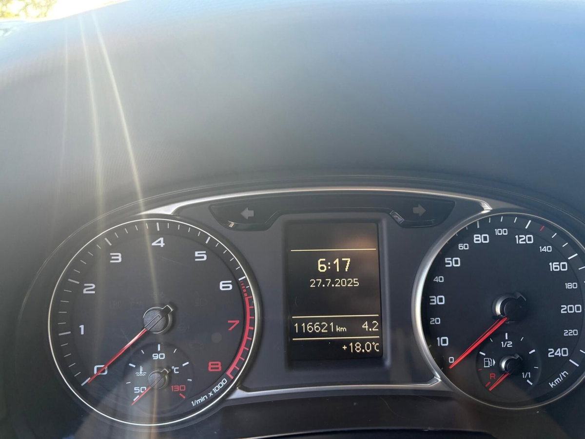 Audi A1 1.2 TFSI Attraction (17)