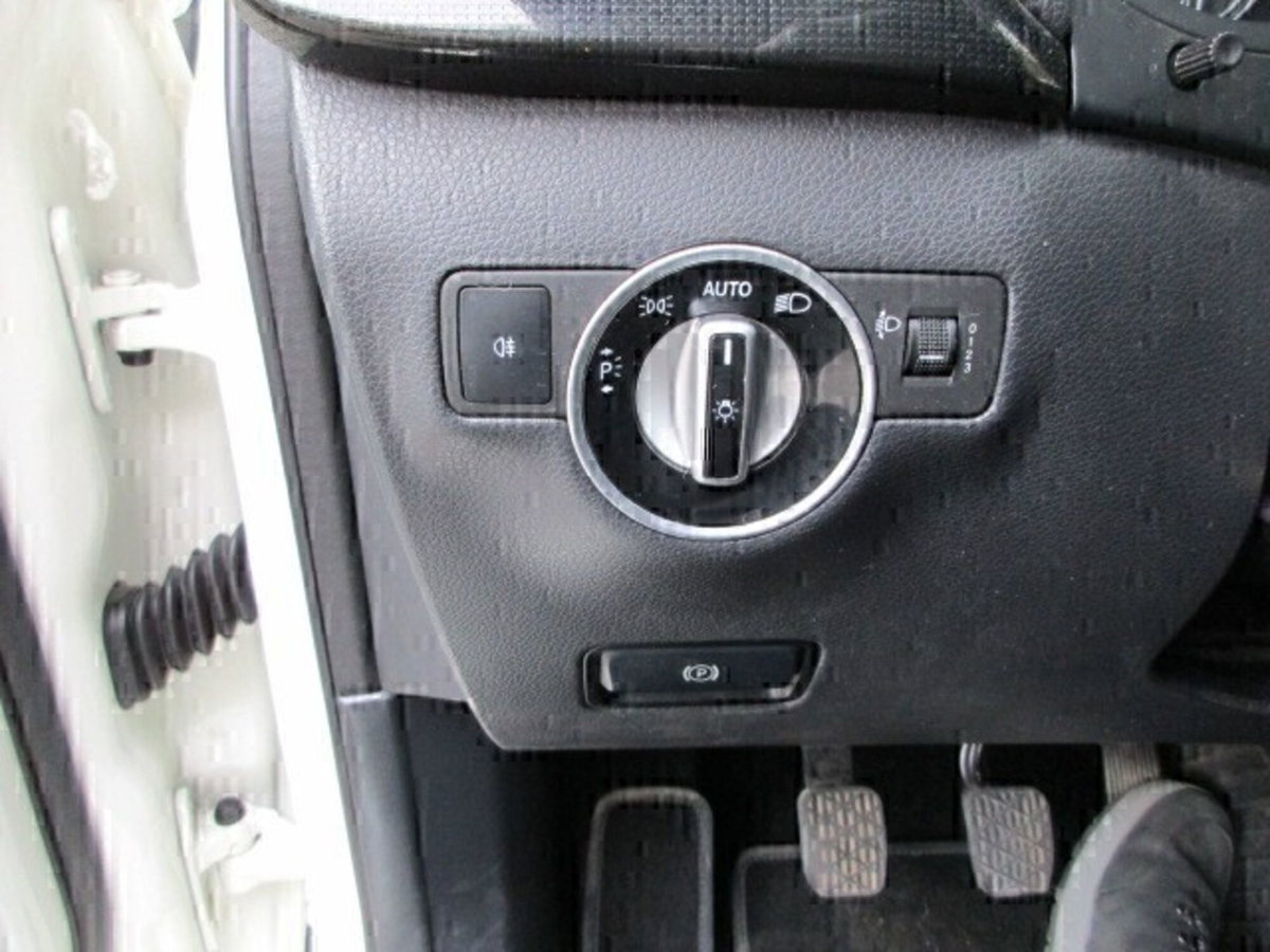 Mercedes-Benz Classe B 180 CDI Premium (14)