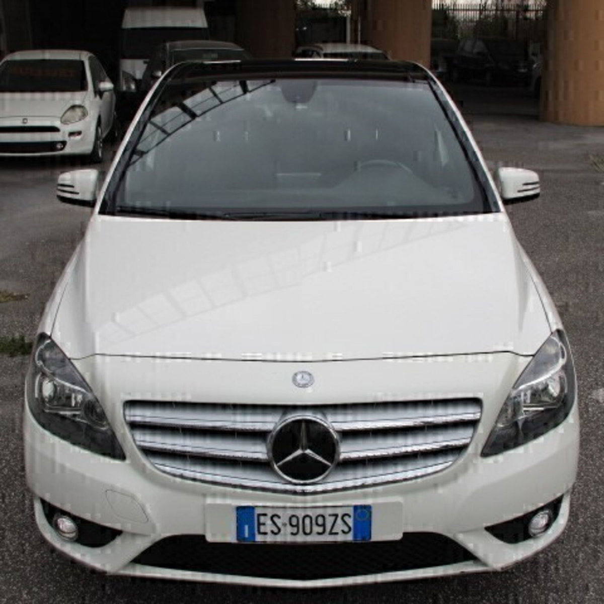 Mercedes-Benz Classe B 180 CDI Premium (2)