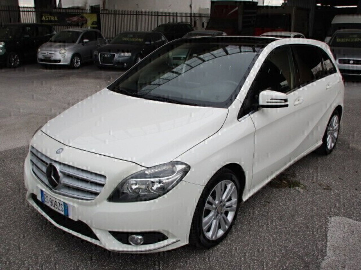 Mercedes-Benz Classe B 180 CDI Premium (3)