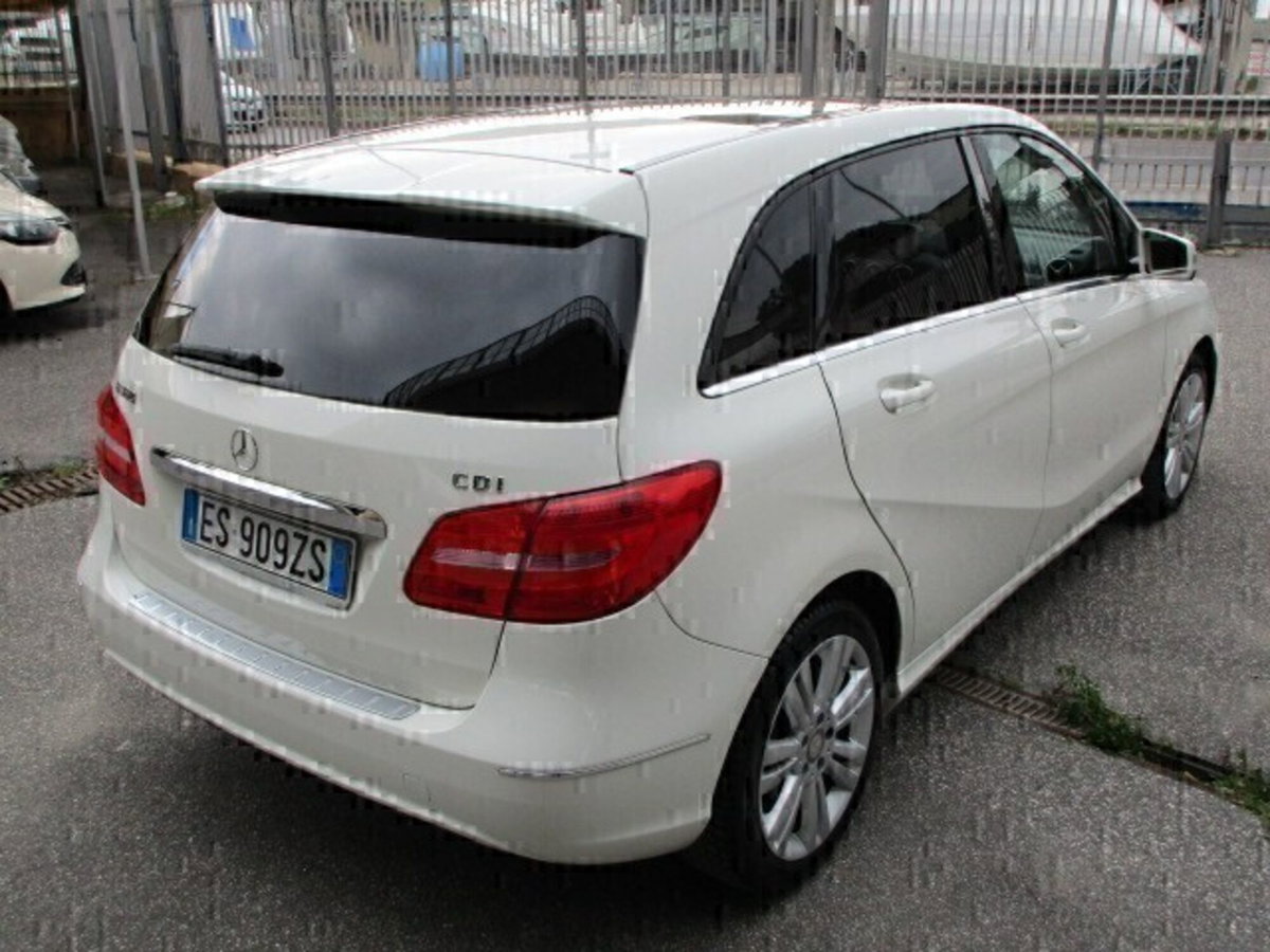 Mercedes-Benz Classe B 180 CDI Premium (6)