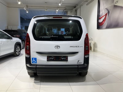 Toyota Proace City Verso City Verso 1.5D 100 CV S&S Short Lounge (4)