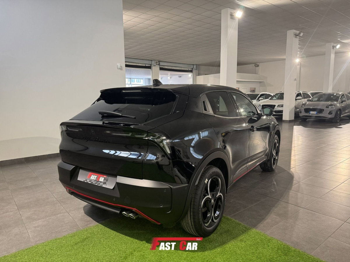 Alfa Romeo Junior elettrica Speciale 156cv (5)