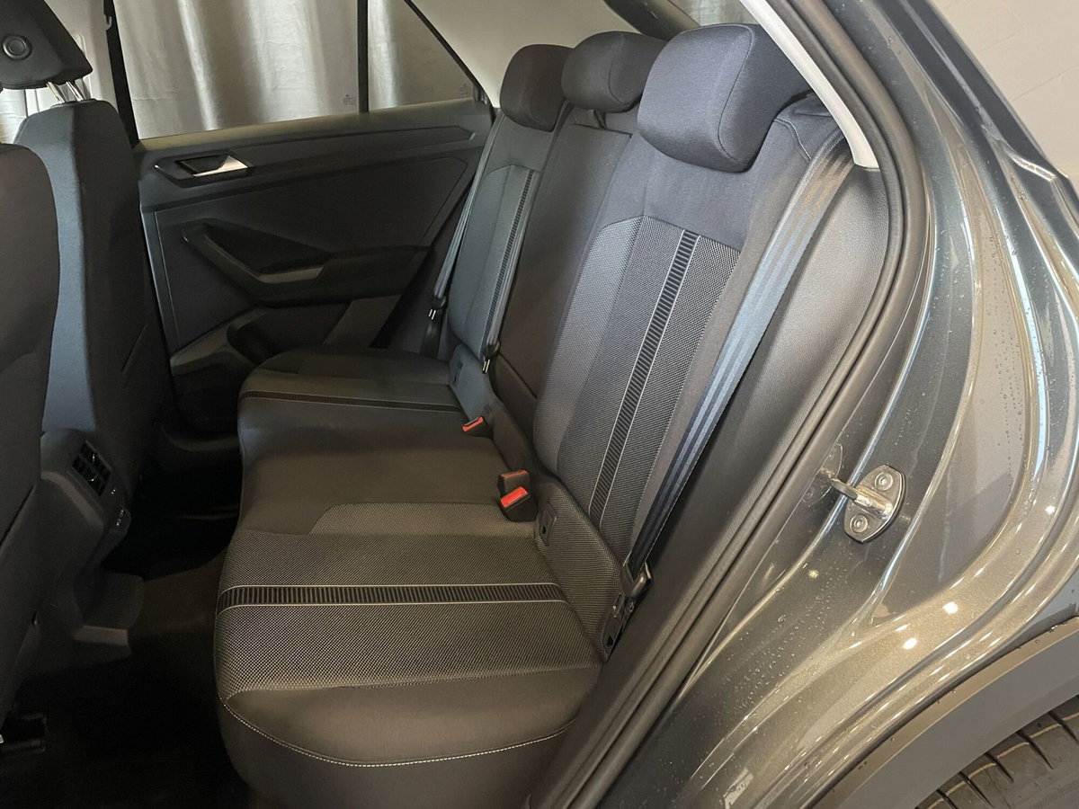 Volkswagen T-Roc 1.0 tsi Edition 115cv (10)