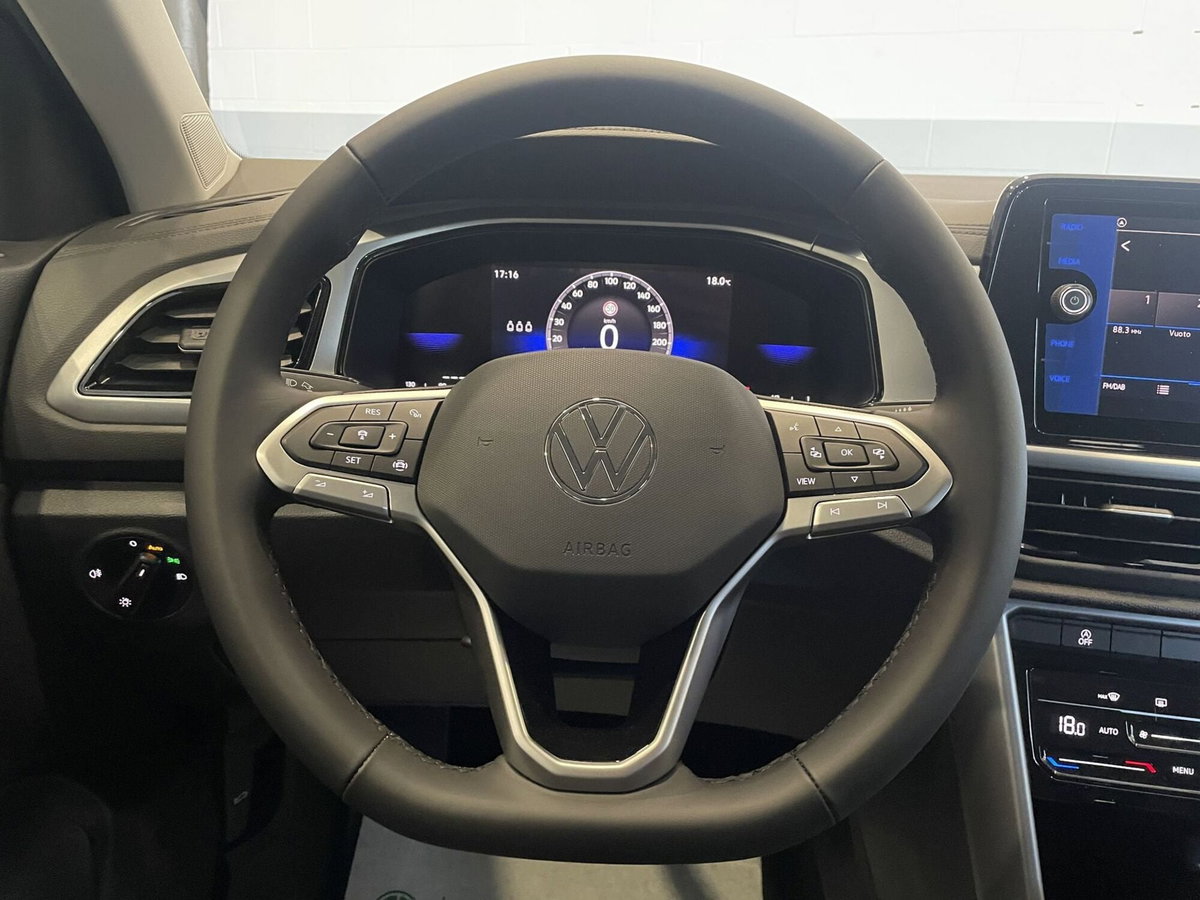 Volkswagen T-Roc 1.0 tsi Edition 115cv (11)