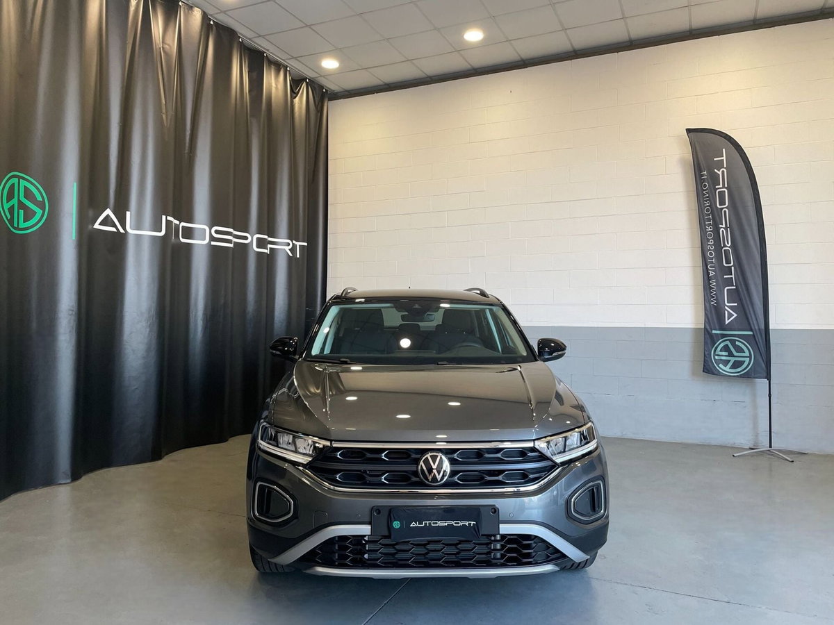 Volkswagen T-Roc 1.0 tsi Edition 115cv (2)