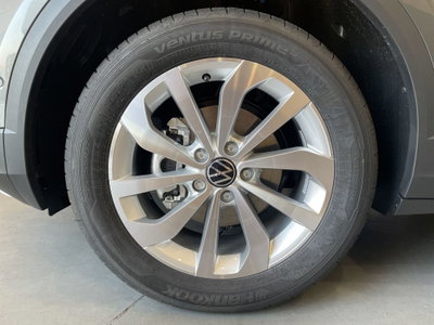 Volkswagen T-Roc 1.0 tsi Edition 115cv (8)