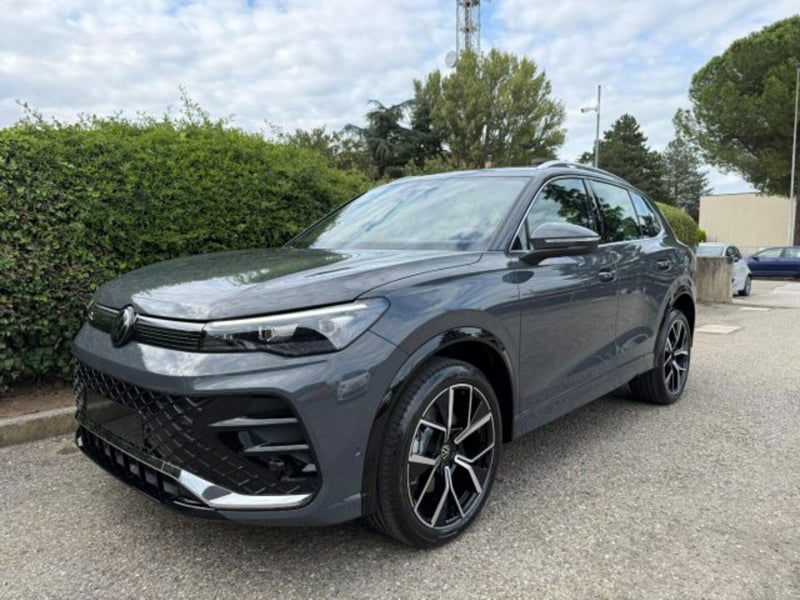 Volkswagen Tiguan 2.0 tdi R-Line 4motion 193cv dsg