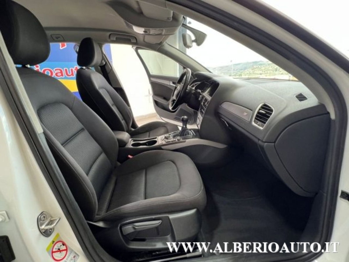 Audi A4 Avant 2.0 TDI 120 CV Advanced (11)