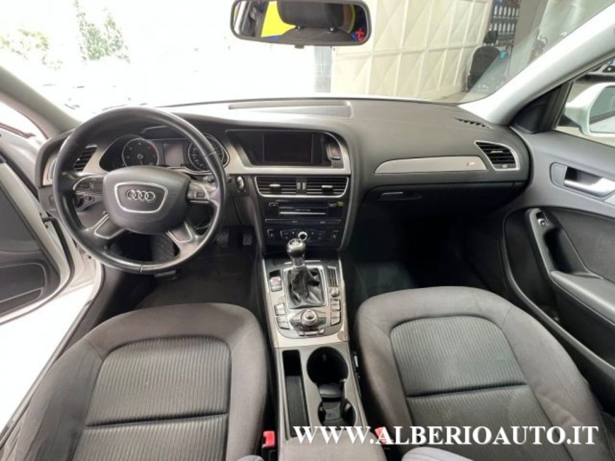 Audi A4 Avant 2.0 TDI 120 CV Advanced (13)