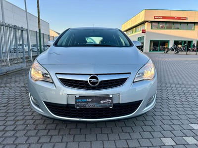 Opel Astra 1.4 100CV 5 porte Elective usata