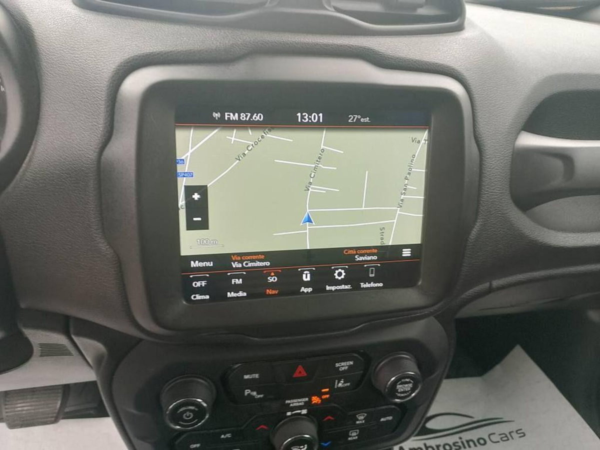 Jeep Renegade 1.6 Mjt 120 CV Limited (17)