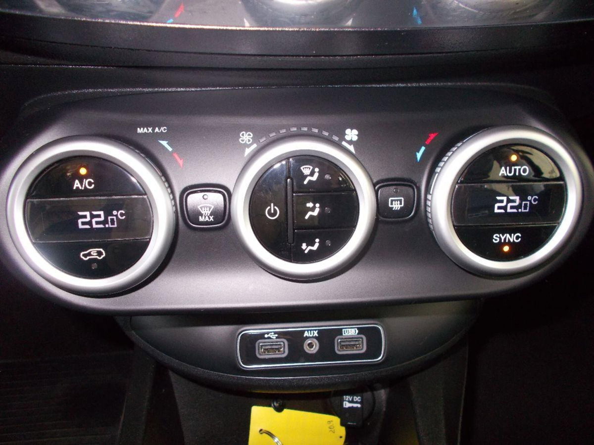 Fiat 500X 1.3 MultiJet 95 CV Business (14)