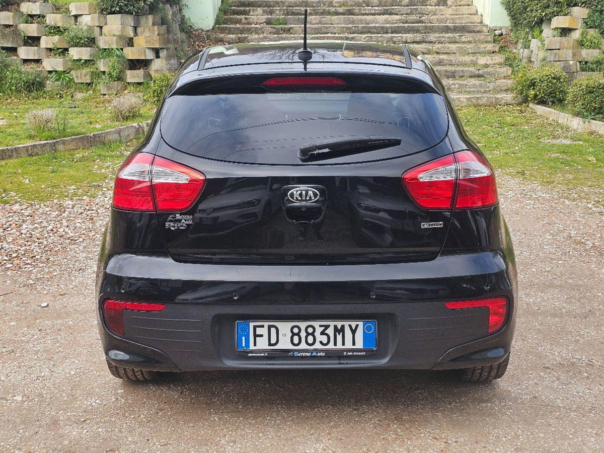 Kia Rio 1.4 CRDi 5p. Cool (8)