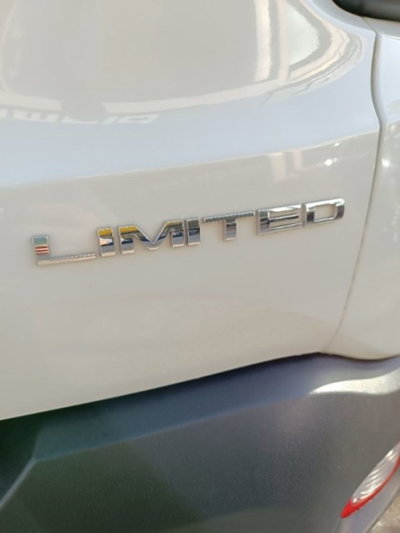 Jeep Renegade 1.0 T3 Limited (7)