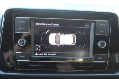 Volkswagen T-Roc 1.0 TSI Life (13)