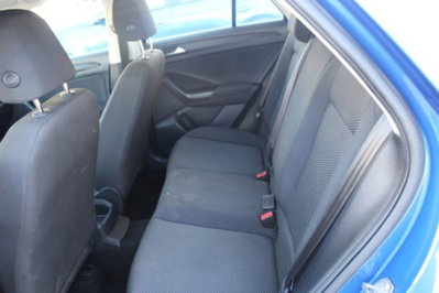 Volkswagen T-Roc 1.0 TSI Life (6)