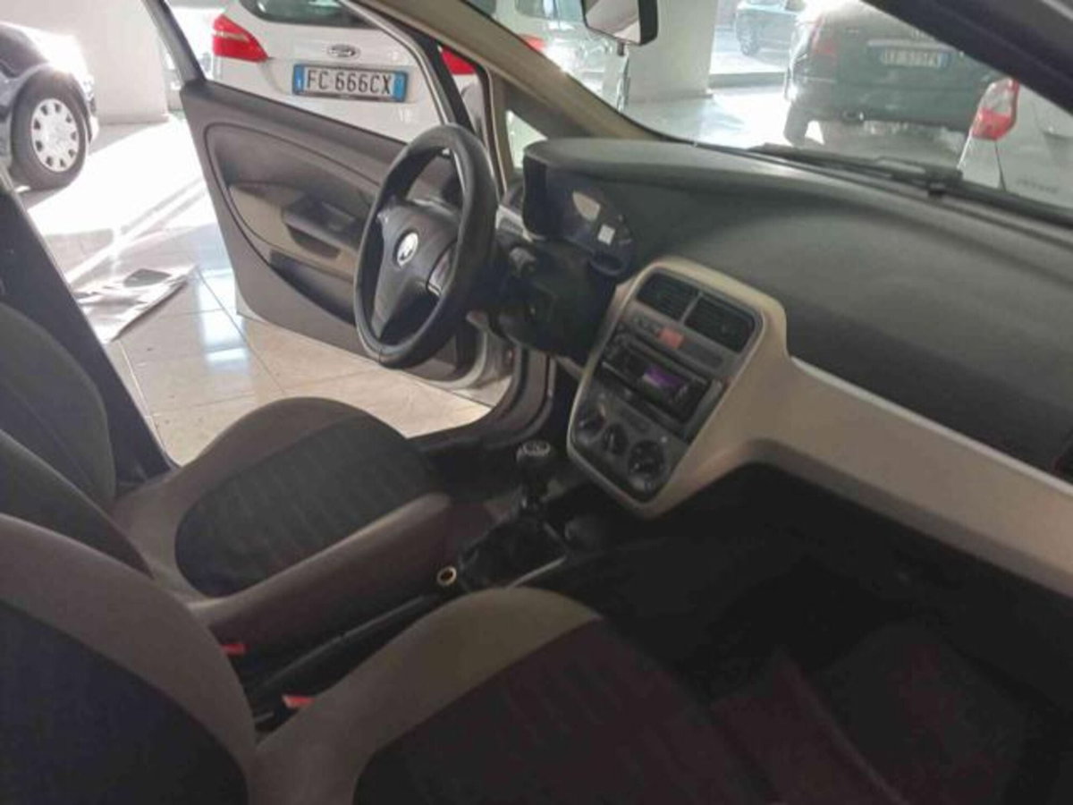 Fiat Grande Punto 1.2 5 porte (3)