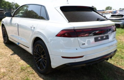 Audi Q8 3.0 tfsi e S line edition quattro 394cv tiptronic (3)