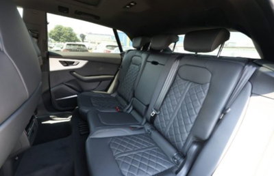 Audi Q8 3.0 tfsi e S line edition quattro 394cv tiptronic (8)