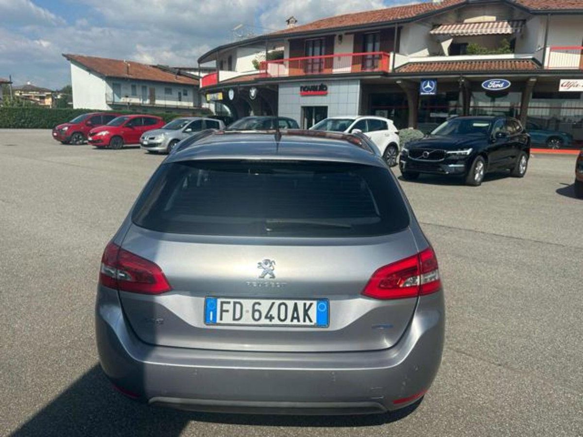 Peugeot 308 SW BlueHDi 150 S&S Business (6)