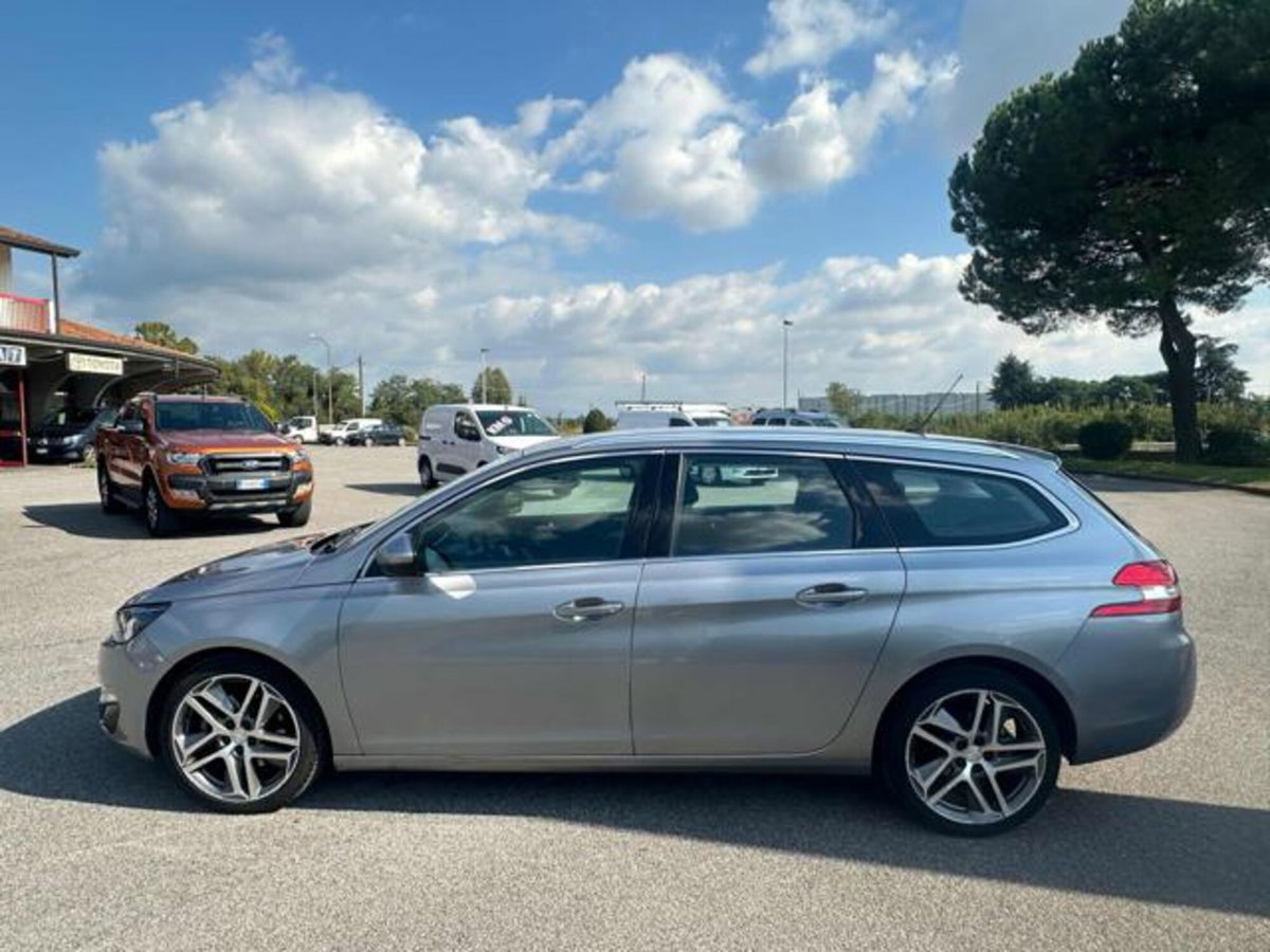 Peugeot 308 SW BlueHDi 150 S&S Business (8)