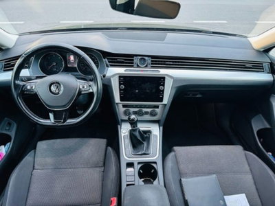 Volkswagen Passat Variant 1.6 TDI Business BlueMotion Technology (8)