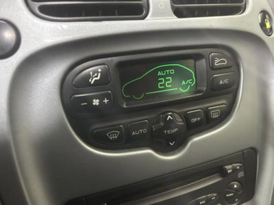 Citroen Xsara Picasso 1.6 16V Elegance Bi Energy G (11)