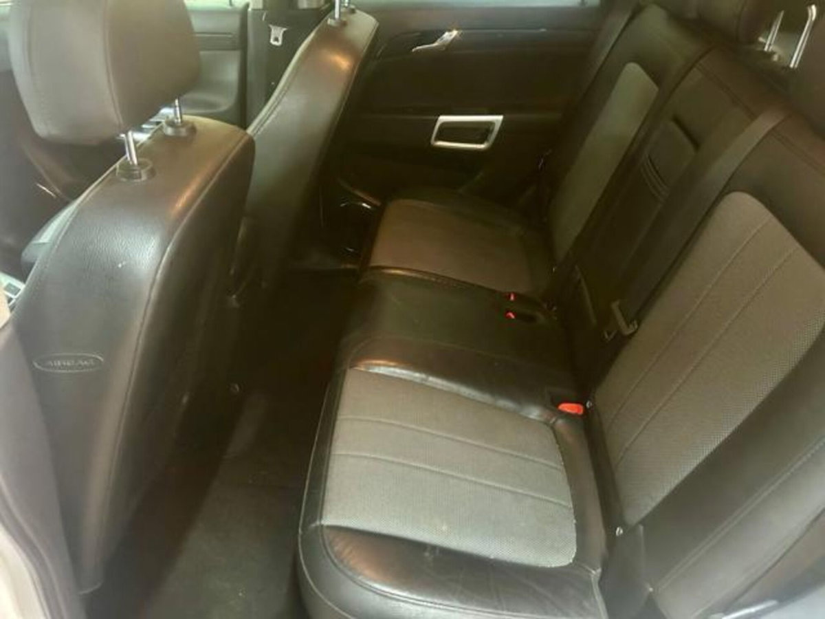 Opel Antara 2.2 CDTI 163CV Cosmo (12)