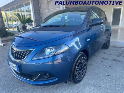 Lancia Ypsilon 1.0 FireFly 5 porte S&S Hybrid Ecochic Gold usata