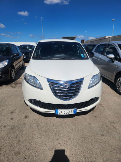 Lancia Ypsilon 1.3 MJT 16V 95 CV 5 porte S&S Platinum usata