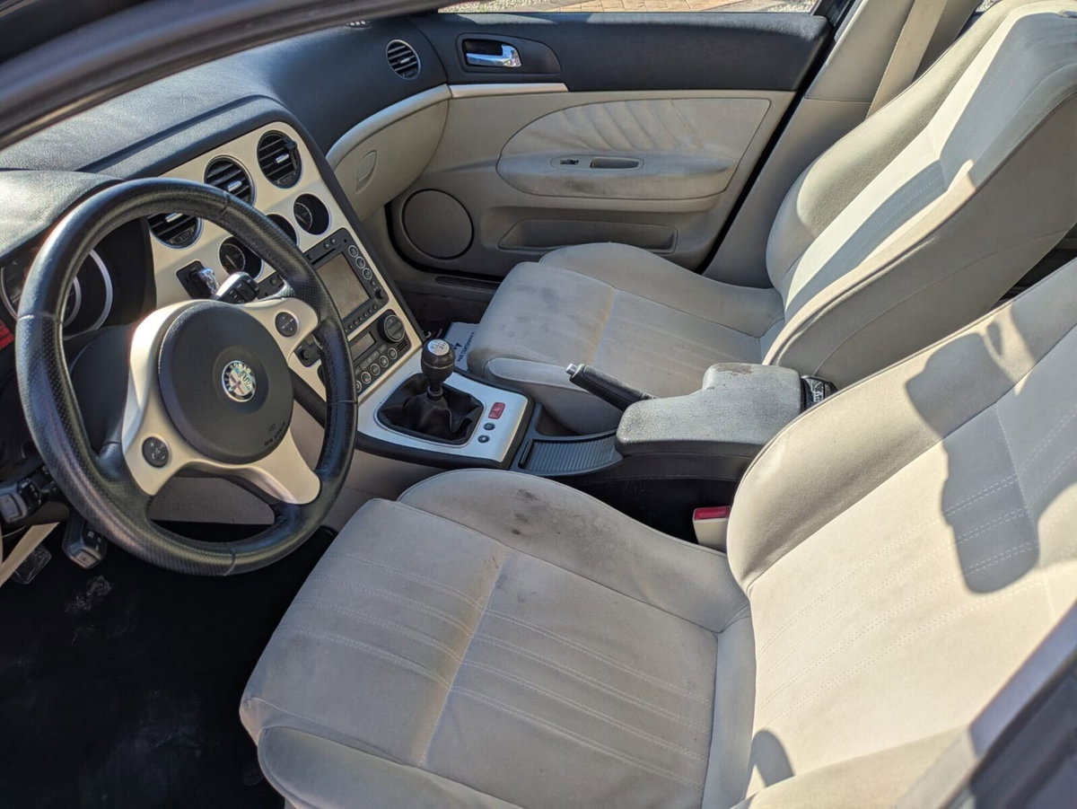 Alfa Romeo 159 SportWagon 1.9 JTDm Sportwagon Eco Progression (6)