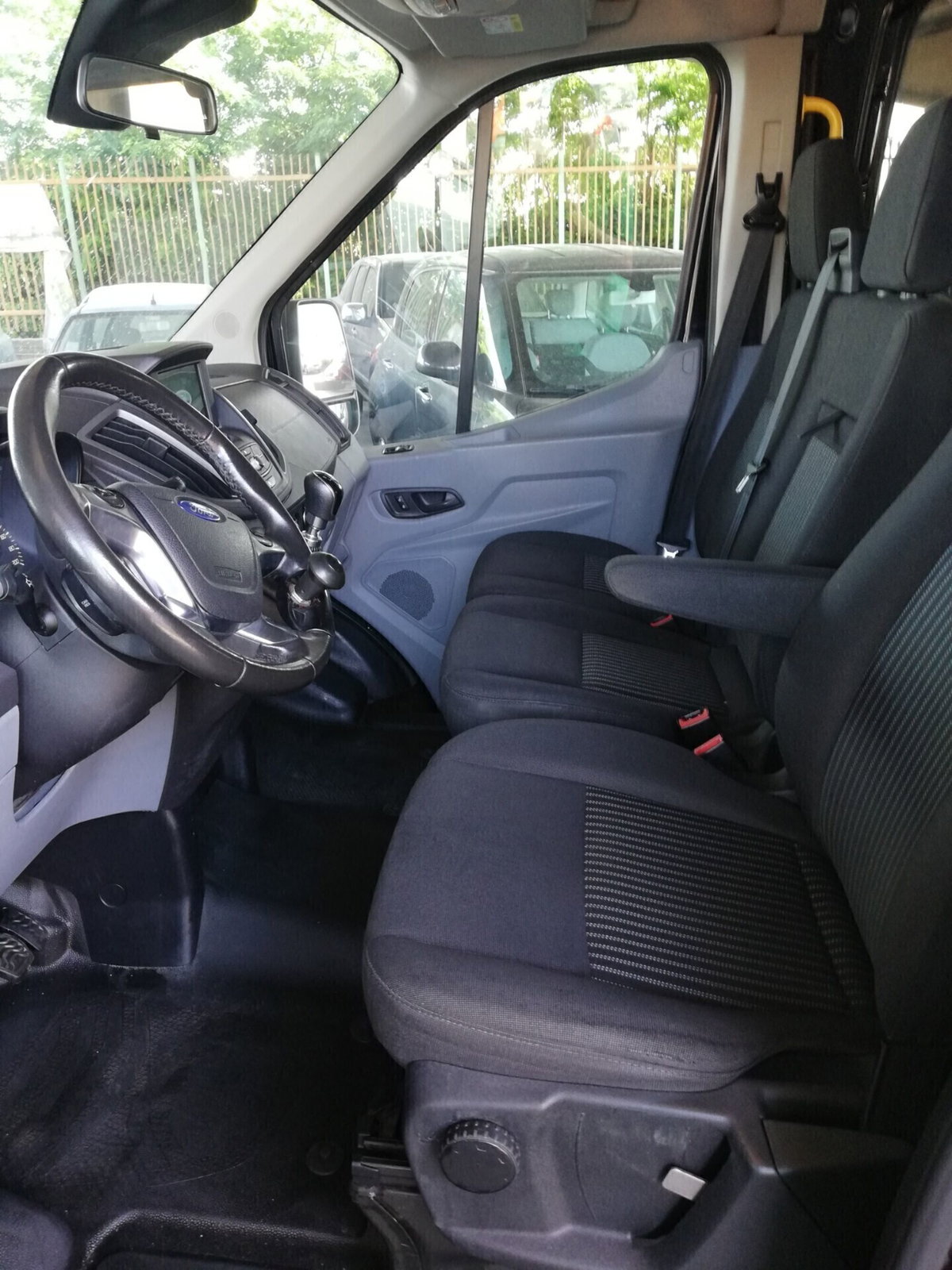 Ford Transit Furgone 350 2.0TDCi EcoBlue 130CV PL-TM Combi Trend N1 (7)