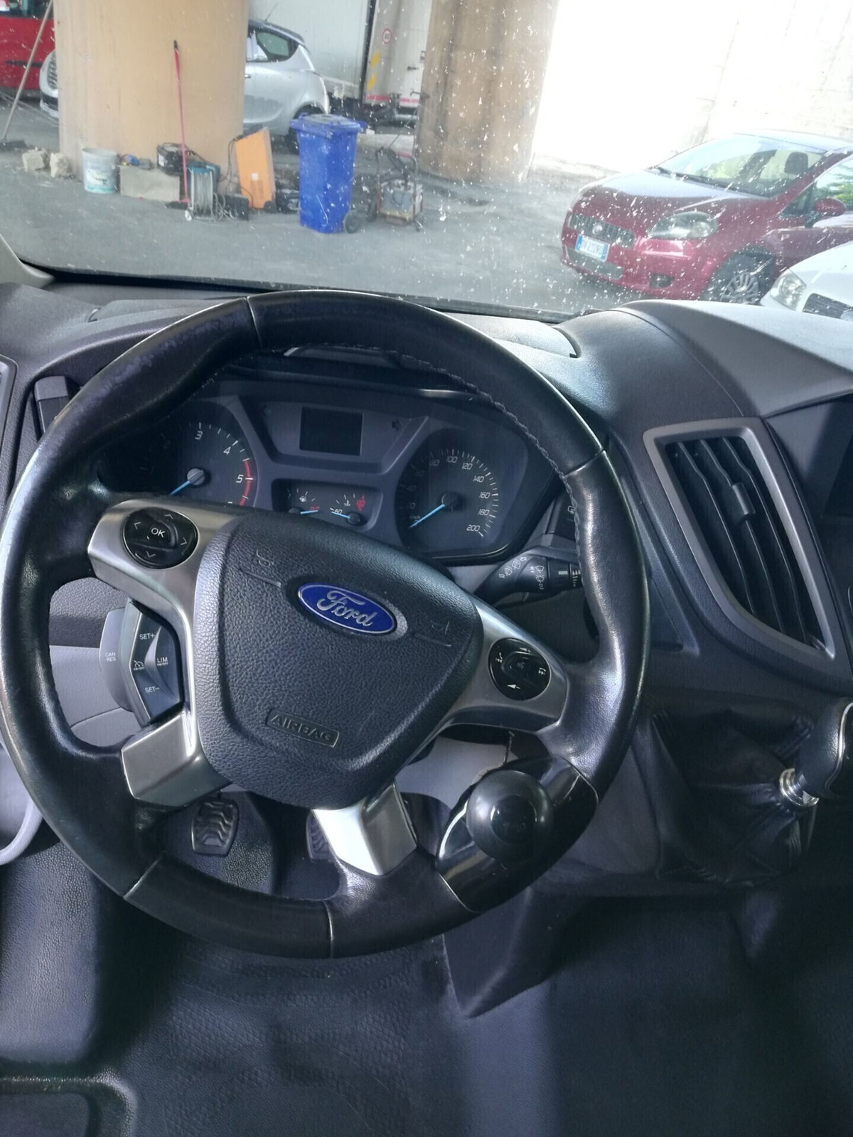 Ford Transit Furgone 350 2.0TDCi EcoBlue 130CV PL-TM Combi Trend N1 (8)