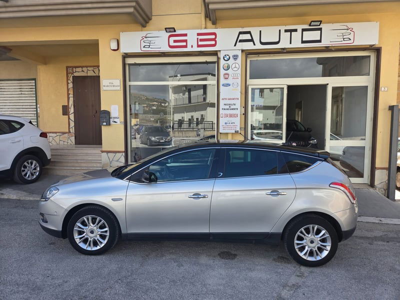 Lancia Delta 1.6 MJT DPF Platino