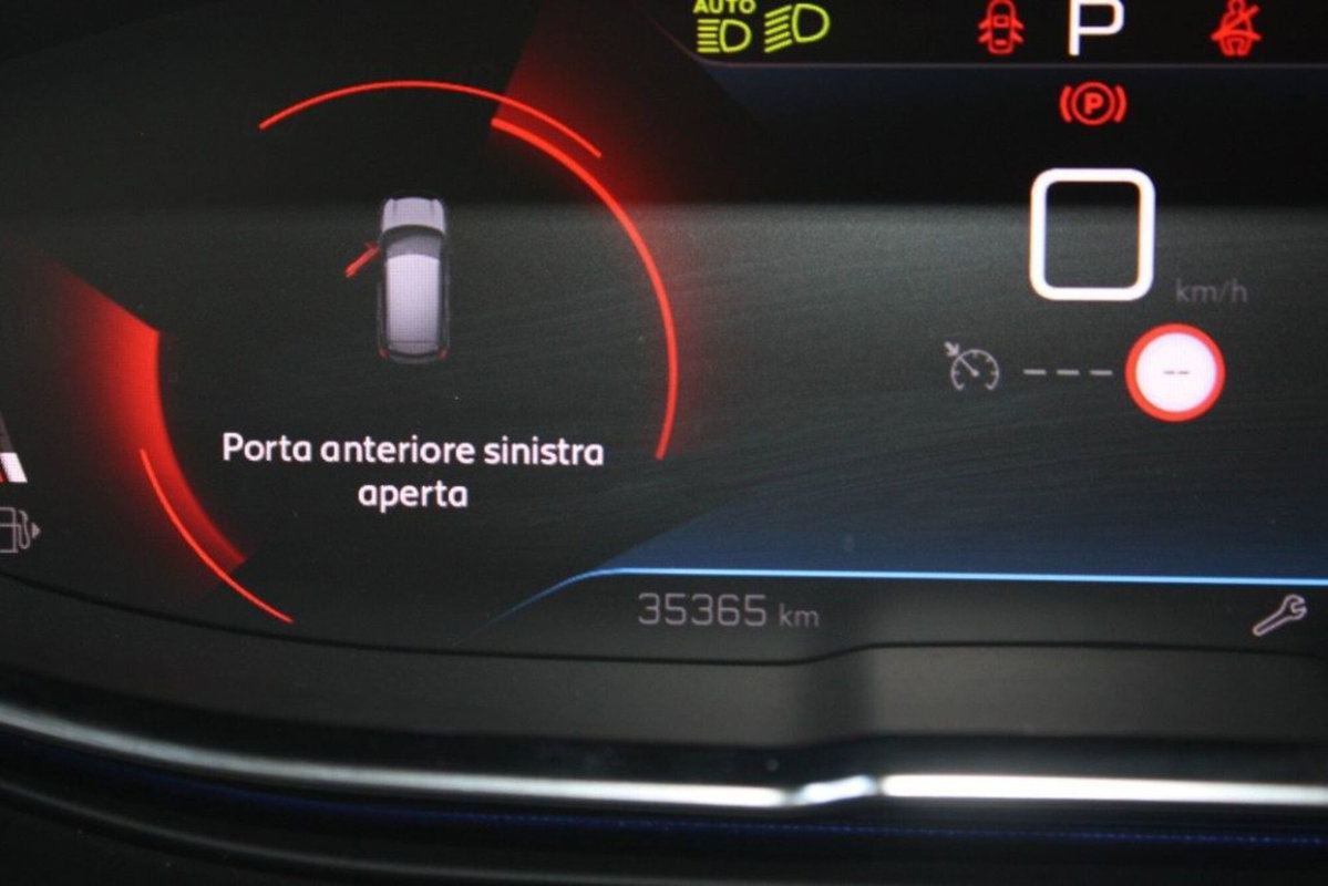 Peugeot 3008 BlueHDi 130 S&S EAT8 Allure Pack (11)